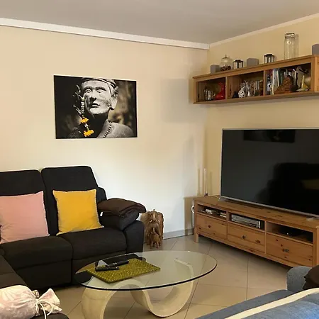 Kamelija Apartament *