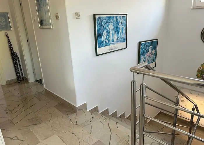 Kamelija Apartman *