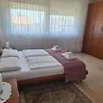 شقة Kamelija